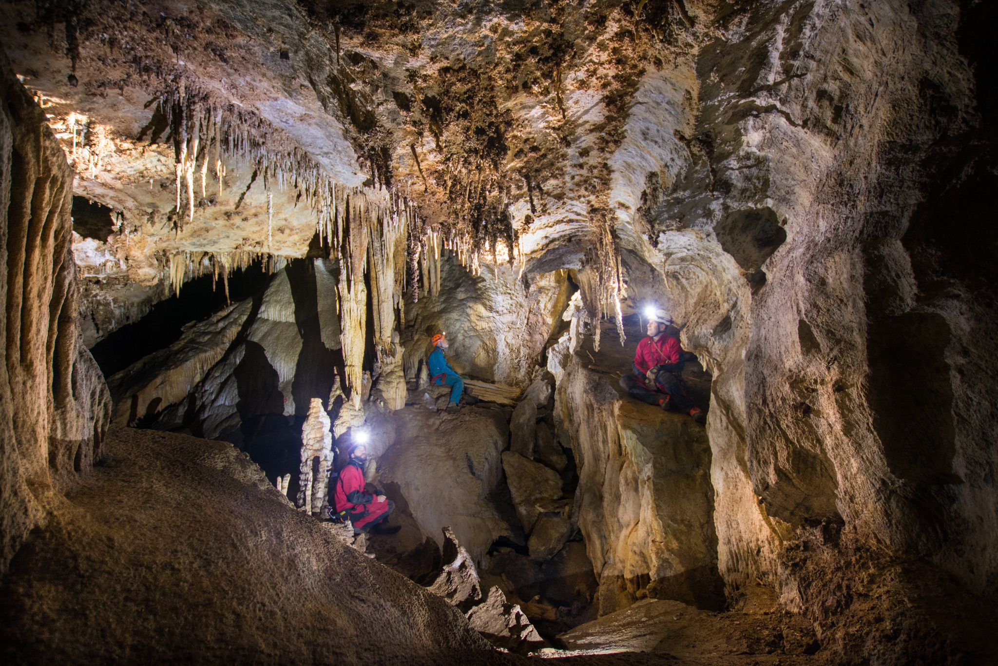 Trent’anni nelle grotte, un libro per raccontare il gruppo Specus di Cagliari