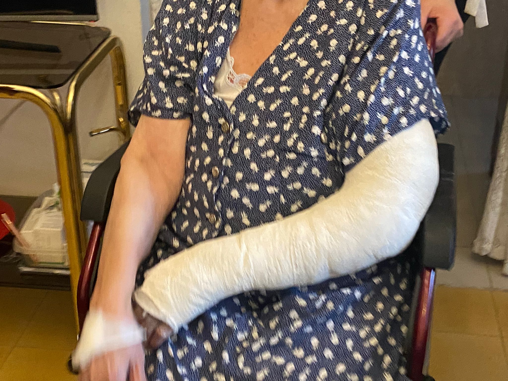 Monserrato, 3 volte in sette giorni al pronto soccorso a 87 anni: “E attese disumane al Policlinico”