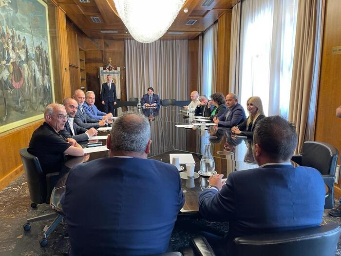 Torna il sereno nel centrodestra: ok a stadio, nuovi ospedali e ristrutturazione Brotzu di Cagliari