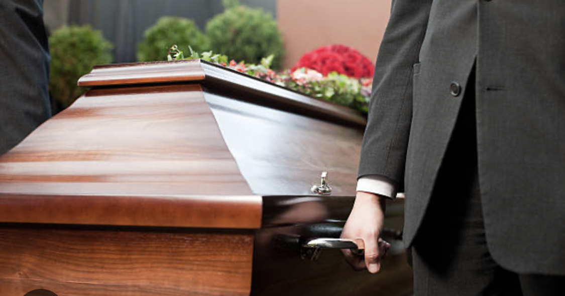 La storia di Bella: la dichiarano morta e lei bussa da dentro la bara, era ancora viva