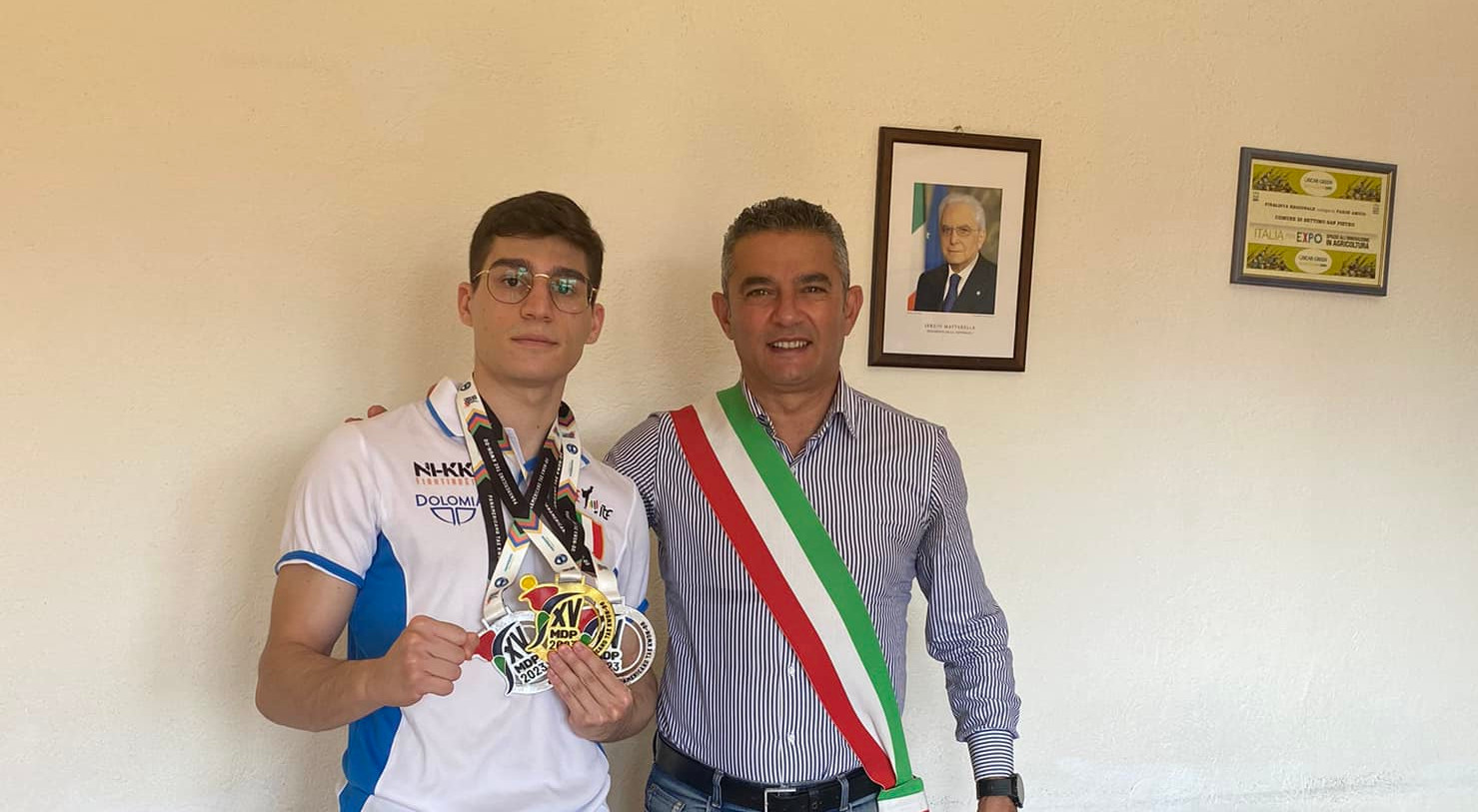 Settimo, il sindaco elogia il campione di taekwondo: “Ora contribuiamo tutti per mandarlo in Finlandia”