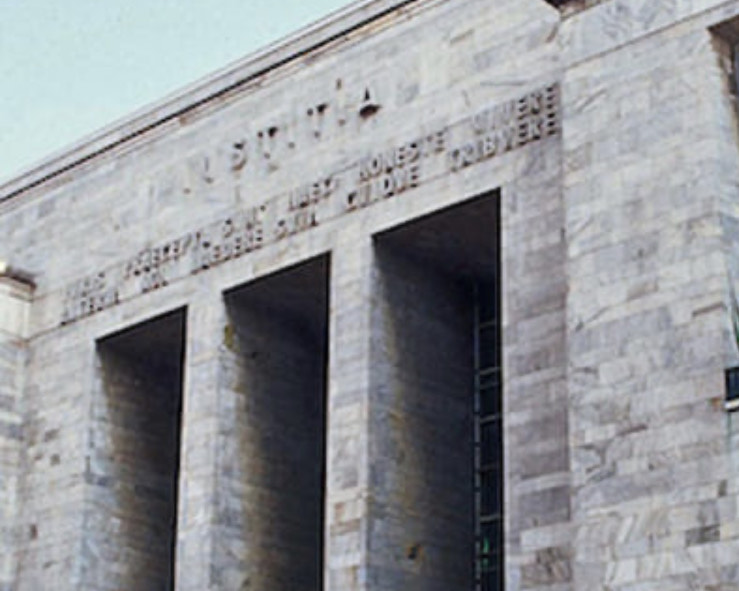 No alla nascita del figlio di due padri in Italia, via libera invece a tre casi di mamme