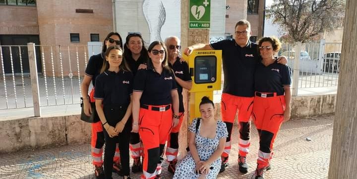 San Sperate fa incetta di defibrillatori, più sicurezza anche alla fermata del bus