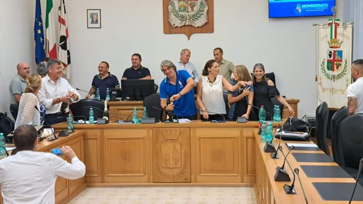 Guerra aperta tra la maggioranza e due consiglieri di Monserrato in Movimento