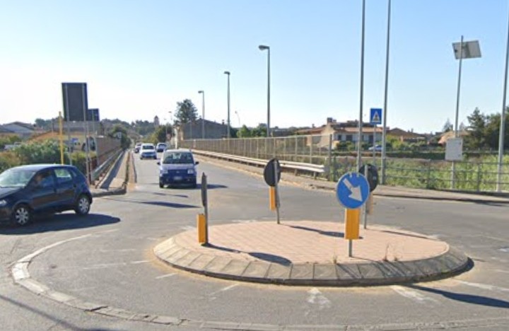 Paura a Samassi, anziana scippata in pieno centro