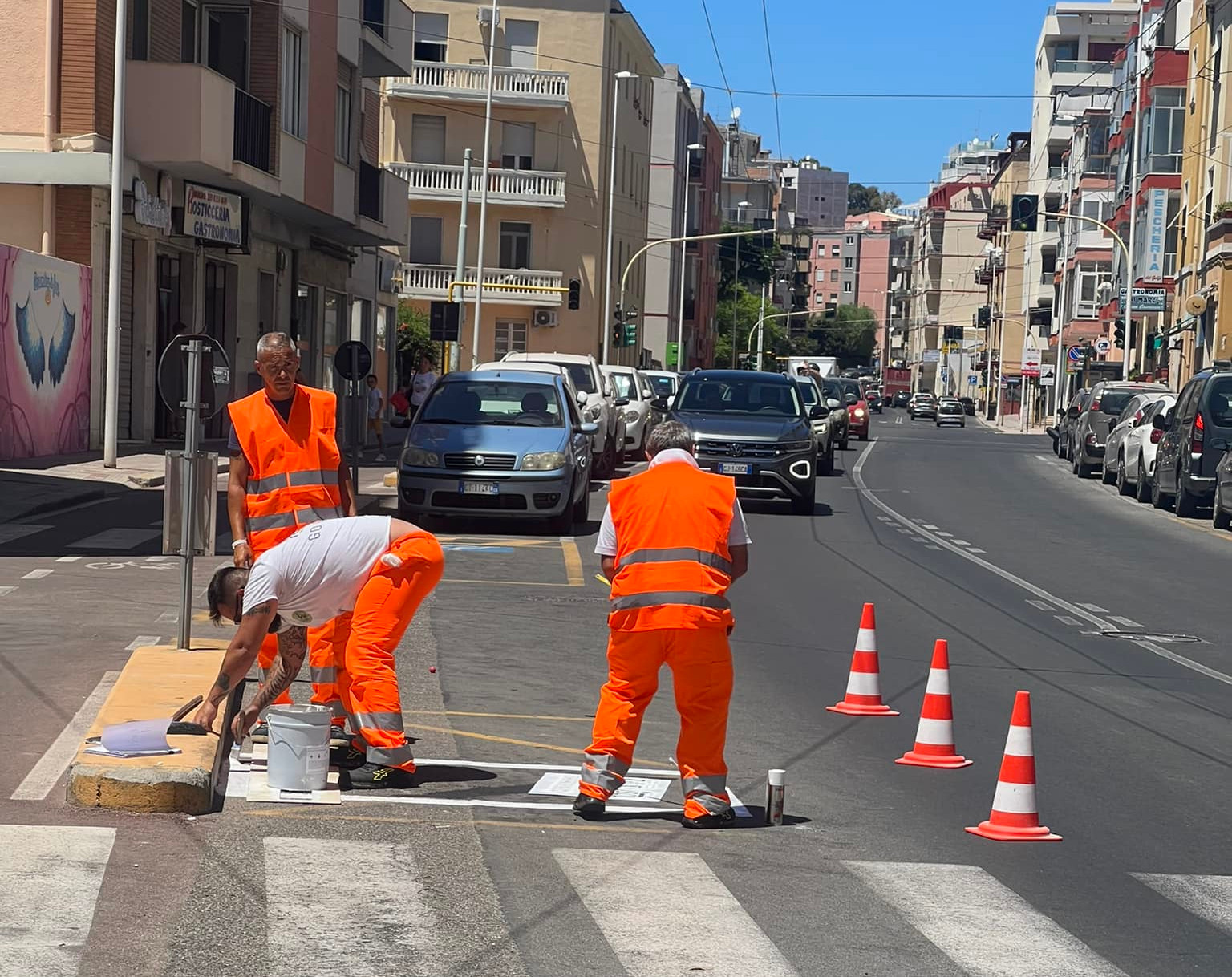 Cagliari, arrivano 500 stalli per i monopattini: primi parcheggi in via della Pineta