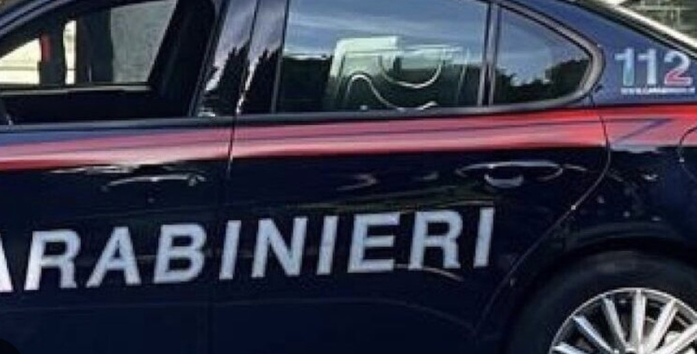 Fatta ubriacare e violentata dal branco a 19 anni, arrestati 7 ragazzi