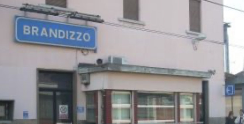 Travolti e uccisi 5 operai sulla Torino Milano