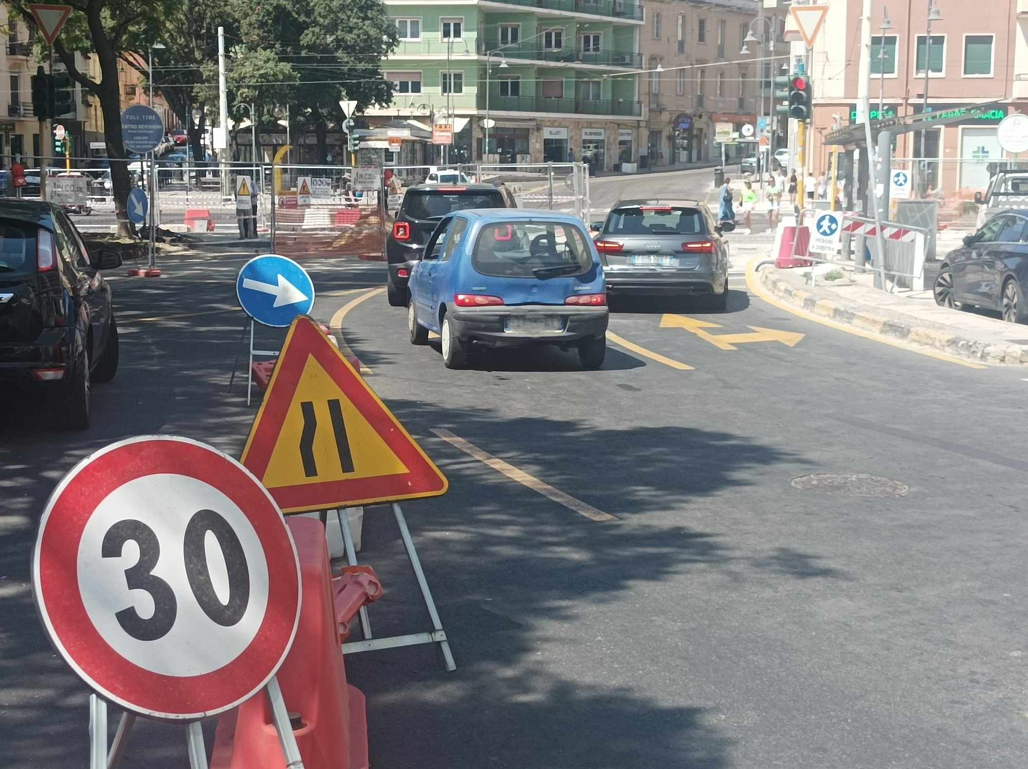Cagliari, la metro riparte solo dopo l’Epifania: cantiere in piazza Repubblica sino a Natale (VIDEO)