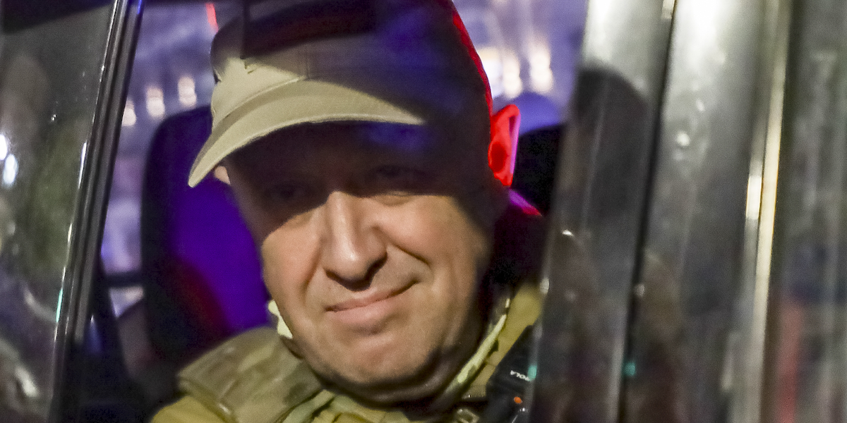 Russia, precipitato l’aereo di Prigozhin: “Lui era a bordo, non ci sono superstiti”