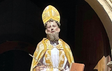 Cagliari, passa la processione di Sant’Agostino: stop alla movida alla Marina