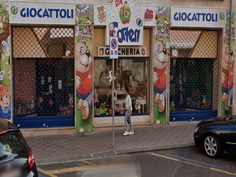 Cagliari, ladri di giocattoli scatenati: Cortesi assume guardie in borghese per fermare i malviventi