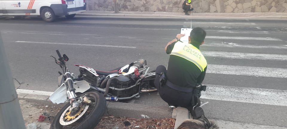 Cagliari, paura in viale Campioni d’Italia: bimba investita da una moto sulle strisce pedonali