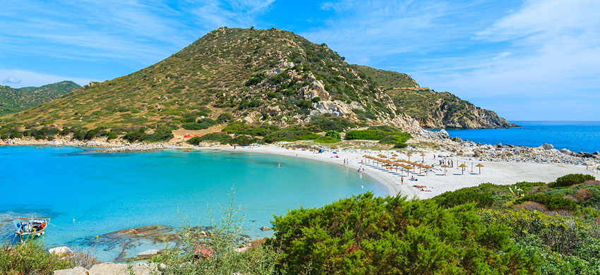 Meteo Casteddu, il caldo aumenta la sua forza sulla Sardegna: picchi di 32 gradi