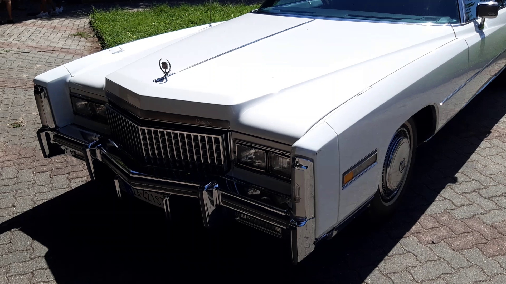 Decimoputzu, al parco di San Basilio auto e moto d’epoca in passerella