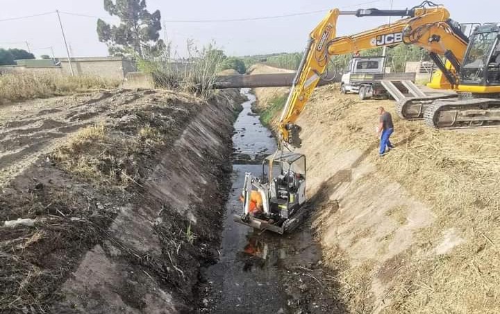Allarme a Maracalagonis, miasmi dal canale del Rio Cortis: “Ipotesi scarichi abusivi”