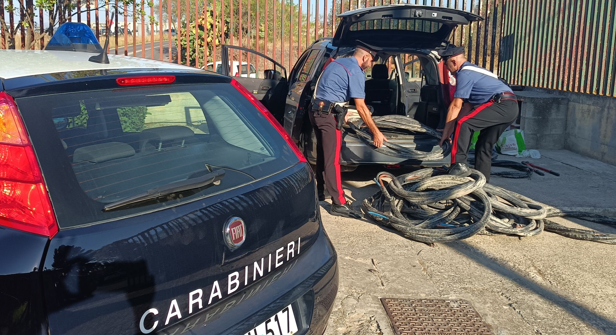 Rumeno fermato a Nuraminis con mezza tonnellata di bobine di rame nel Suv: è caccia ai complici