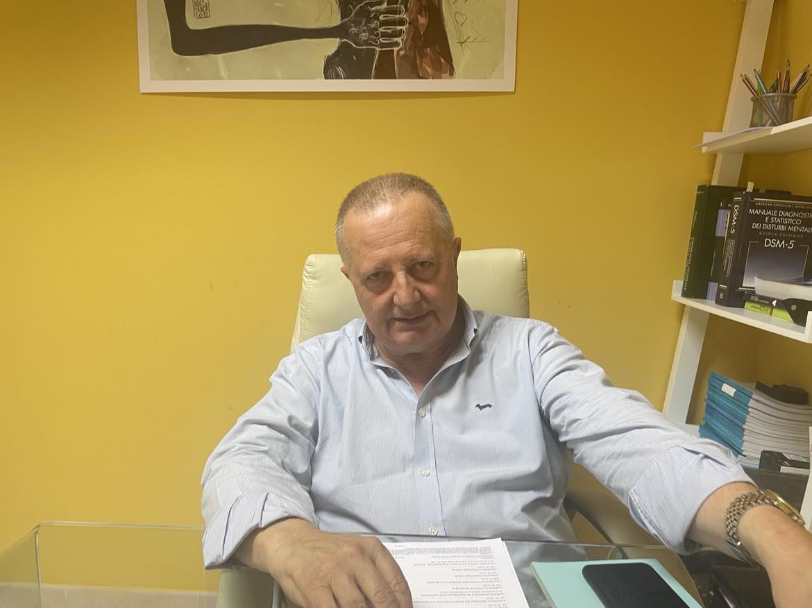 Voli in Sardegna, la proposta di Gennaro Fuoco: “Più navi e aerei e subito giù i prezzi: così salveremo l’Isola”