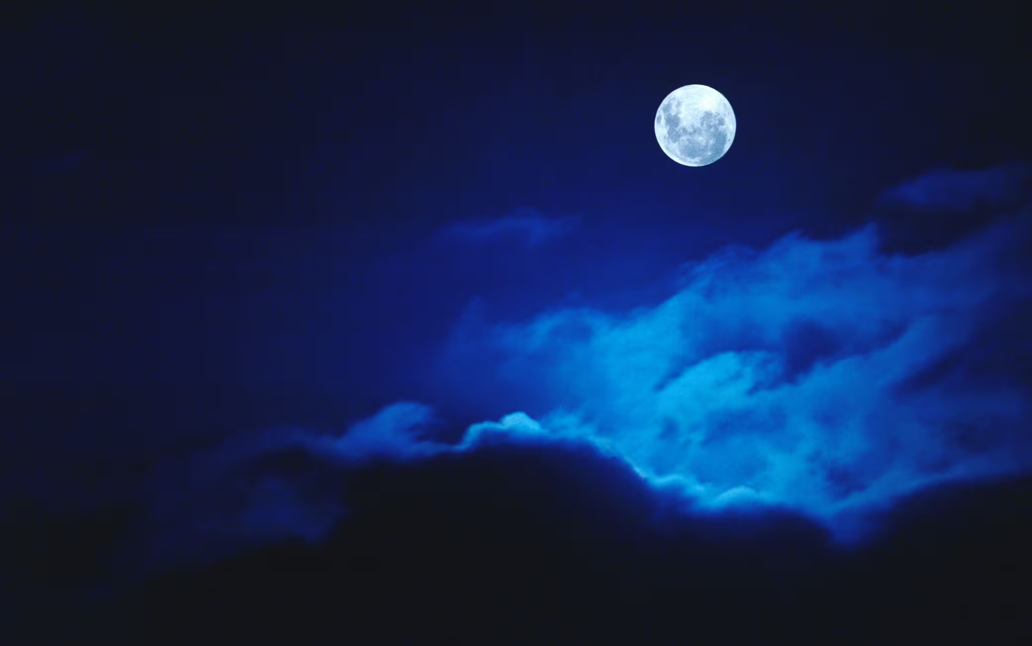 Meteo Casteddu, piogge leggere ma continua a regnare il caldo: temperature oltre i 30 gradi