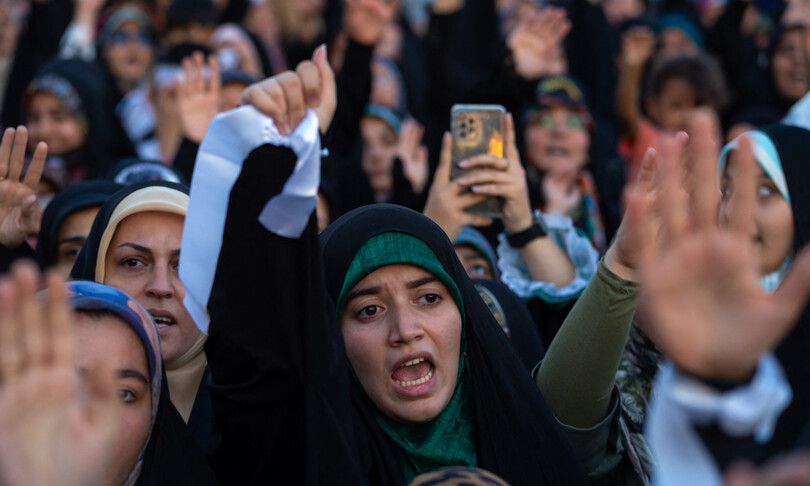 Picchiata perchè senza hijab, morta la sedicenne Armita Garawand