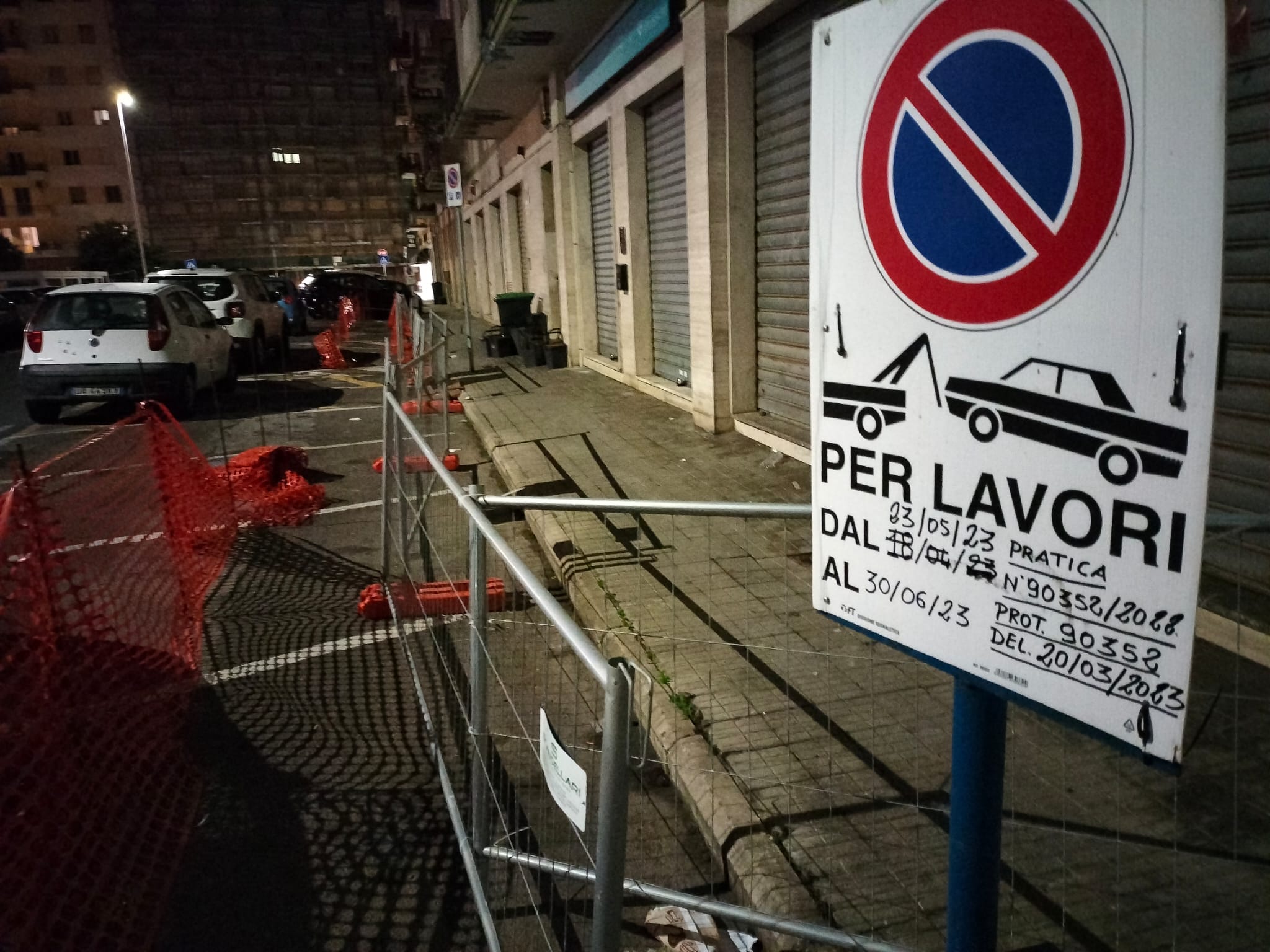 Cagliari, il cantiere fantasma alla Fonsarda: “Parcheggi tolti in modo illegale da 4 mesi”