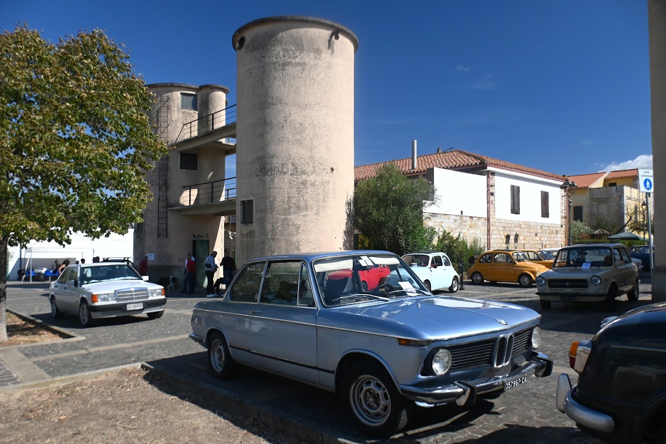 Musei, grande successo per il raduno delle auto storiche
