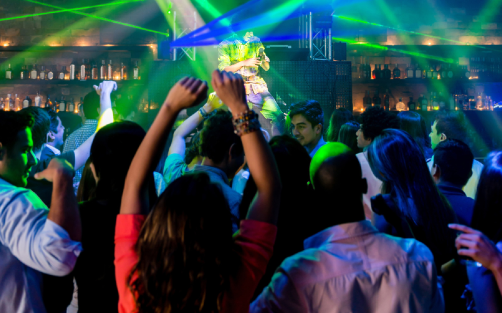 Navette salvavita fuori dalle discoteche a Cagliari, pronto il piano invernale per viale Marconi