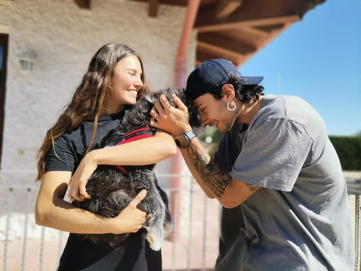 Valentina e Alessio, da Venezia a Capoterra per adottare Cayo