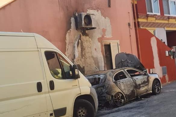 Furti e roghi d’auto: è emergenza ad Assemini, via alle ronde notturne dei cittadini