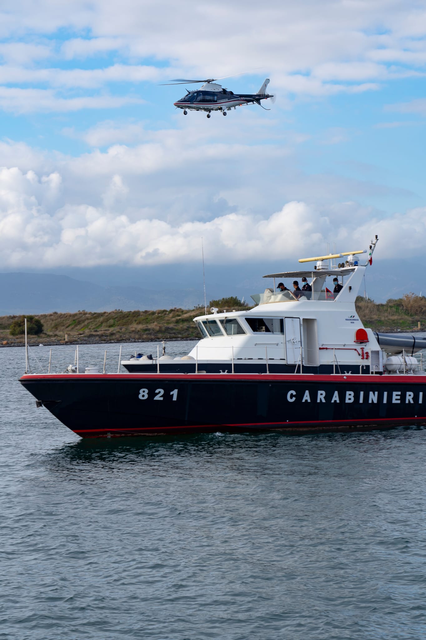 Nuovi sbarchi clandestini, intercettate 21 persone tra Pula e Sant’Anna Arresi