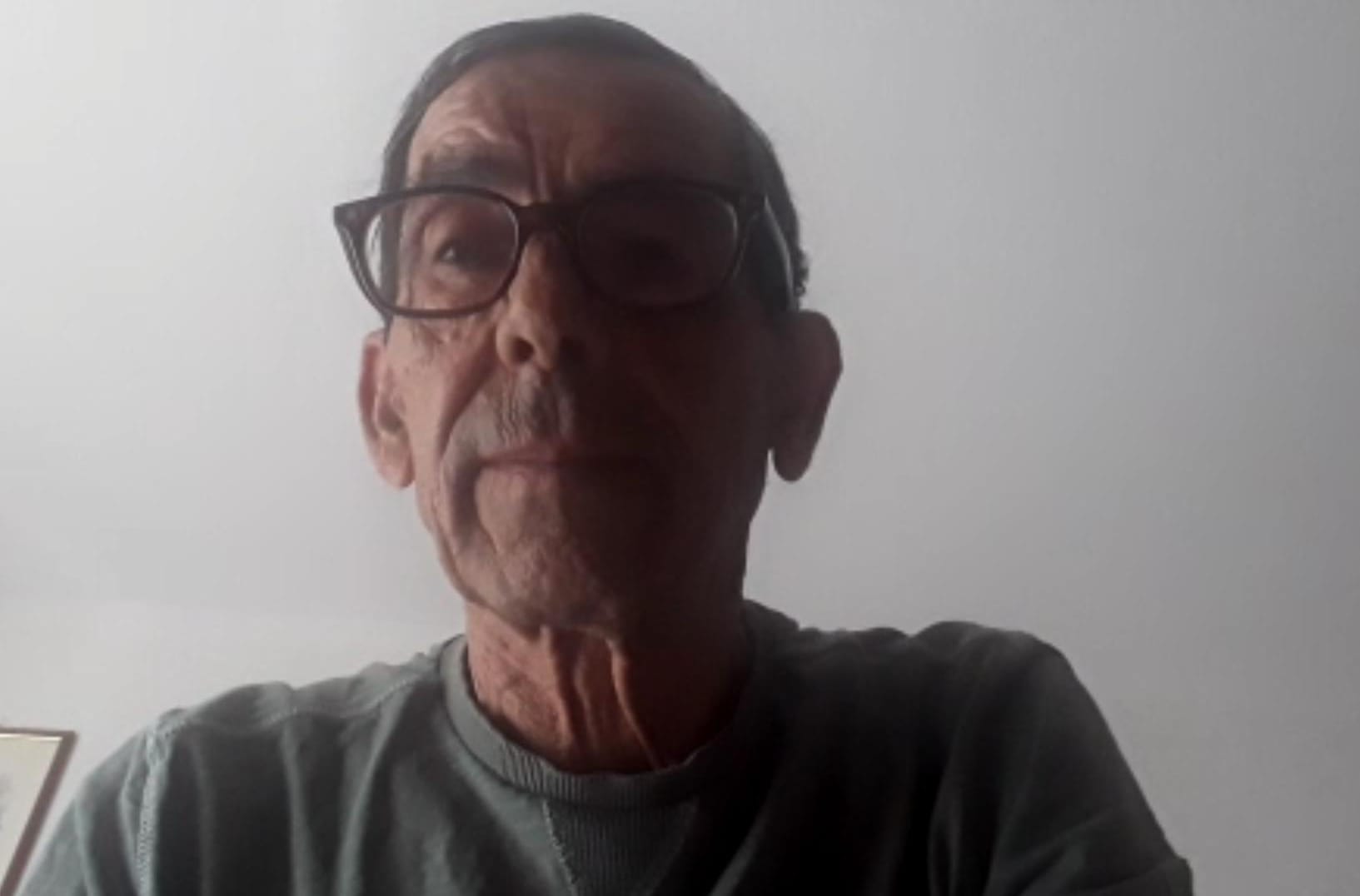 Aggredito e rapinato da uno straniero a Cagliari: “Mesi barricato in casa per la paura, non andrò in tribunale”