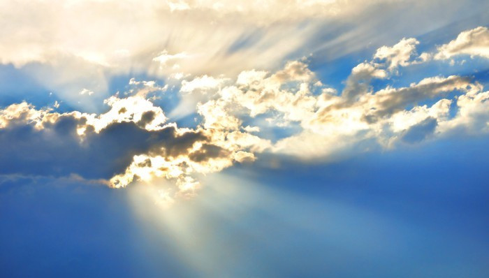 Meteo Casteddu, il caldo “buca” le nuvole: mercoledì con 30 gradi su gran parte della Sardegna