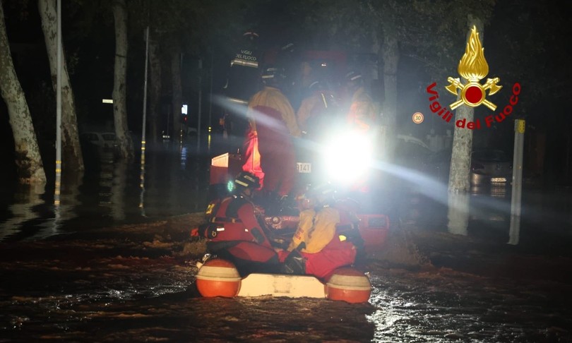 Maltempo, 7 morti in Toscana: allerta rossa domani in Veneto e arancione in altre 4 regioni