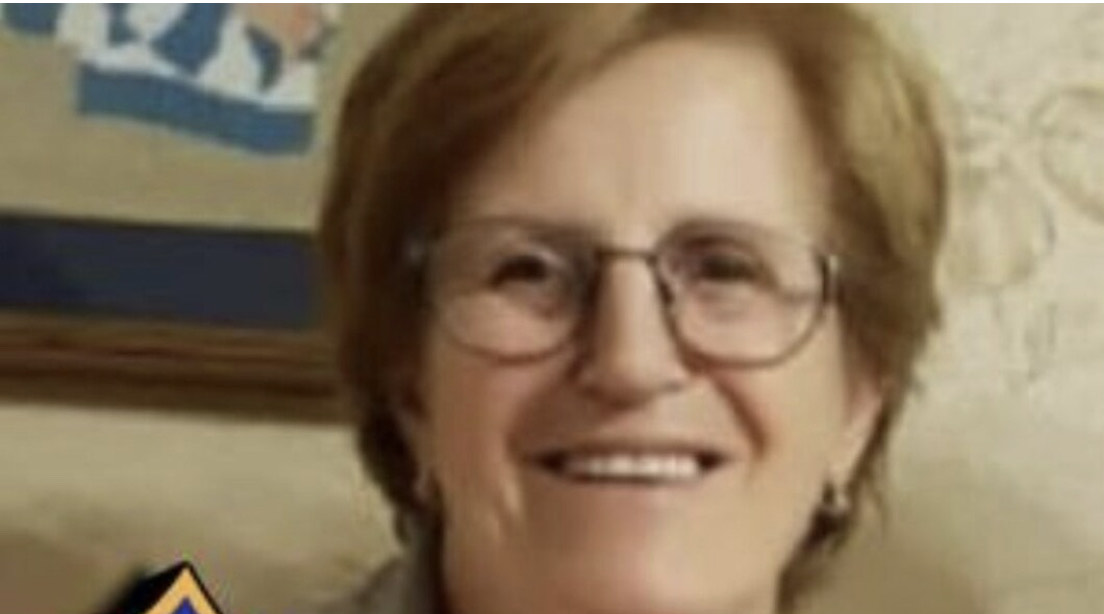 Ottantaduenne muore schiacciata da un albero, il figlio: “Voglio giustizia”