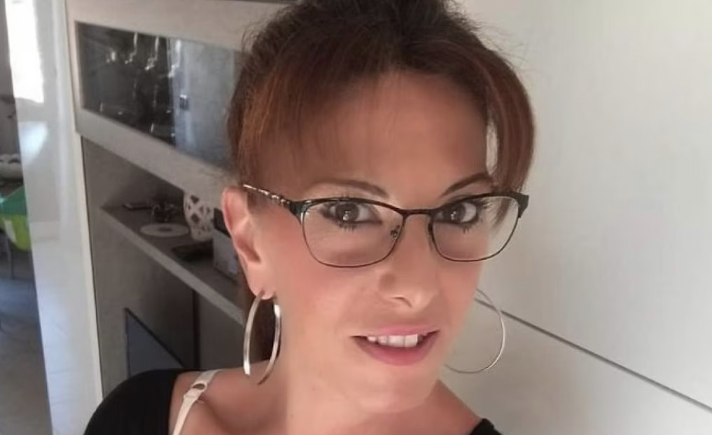 Tragedia familiare , uccide il marito e poi si toglie la vita