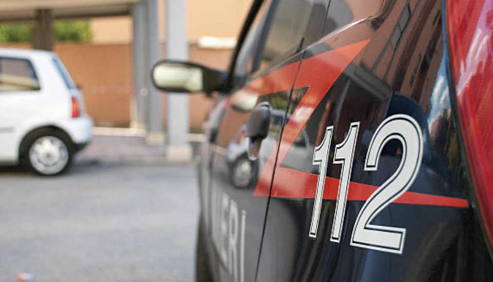 19enne trovato senza vita nella casa di un amico che lo ospitava