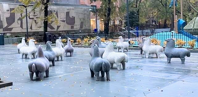 I cavallini di Nivola tornano più belli di prima nella piazza di New York