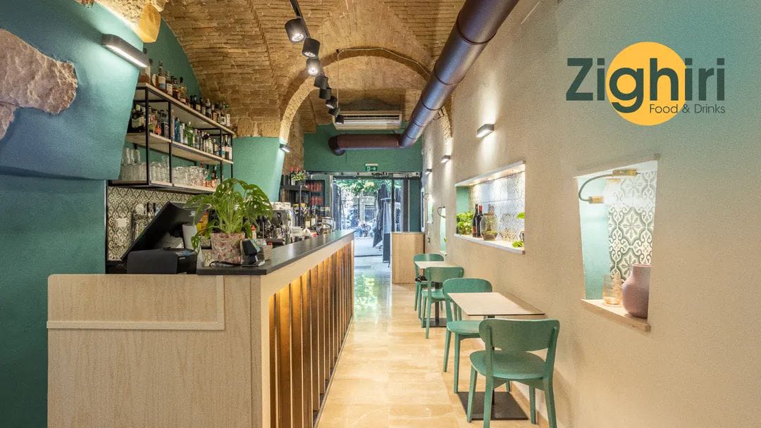 Cagliari, tavolini abusivi e tv con video musicali in piazza Yenne: multa da oltre 8 mila euro al ristorante Zighiri