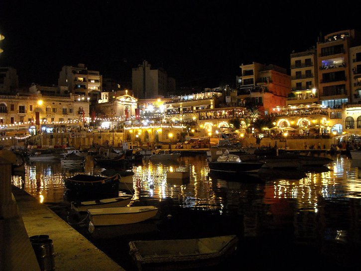 Troppi cantieri in centro a Cagliari: il Comune sposta il concerto di Capodanno in viale Diaz