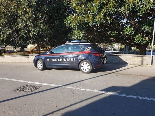 Arbus, 15 giorni di cure al prof aggredito dal papà di un alunno: testata choc per un rimprovero