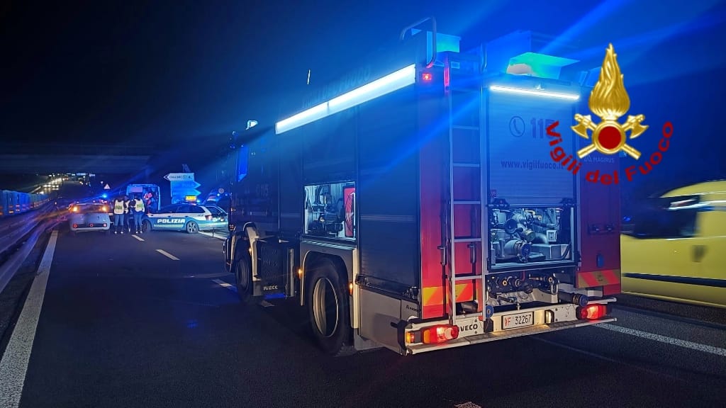 Incidente sulla 131 a Cagliari con 5 auto e un monopattino coinvolti: 6 i feriti, tre in gravi condizioni