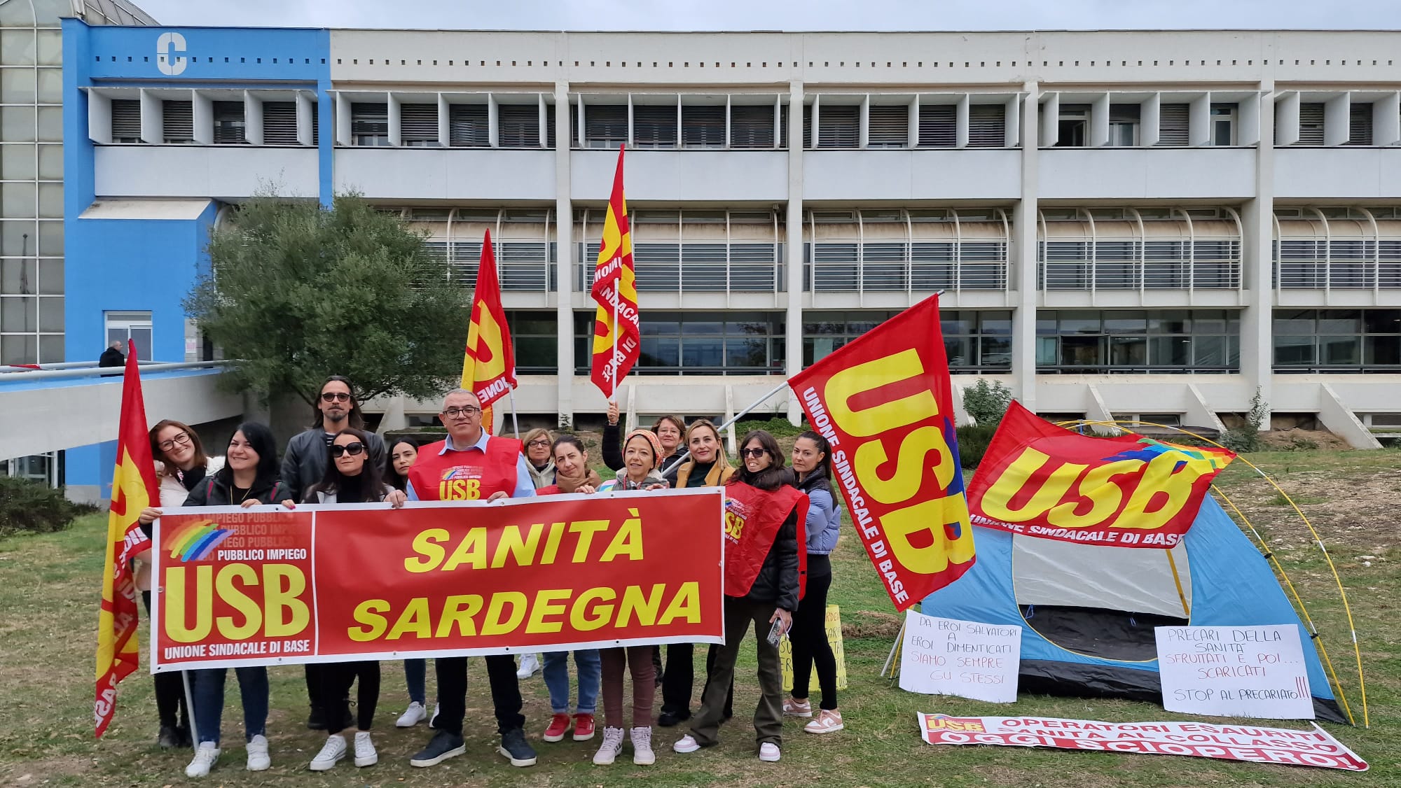 Monserrato, 20 infermieri e Oss lasciati senza contratto: “Protesteremo in Regione e faremo lo sciopero della fame”