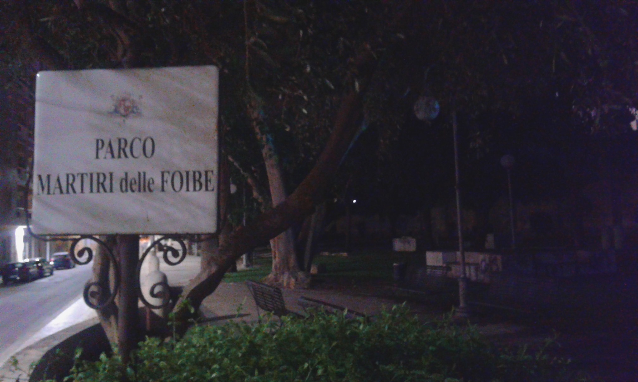 Cagliari, l’sos dei residenti: “La piazza di via San Lucifero ostaggio di sbandati e tossicodipendenti”