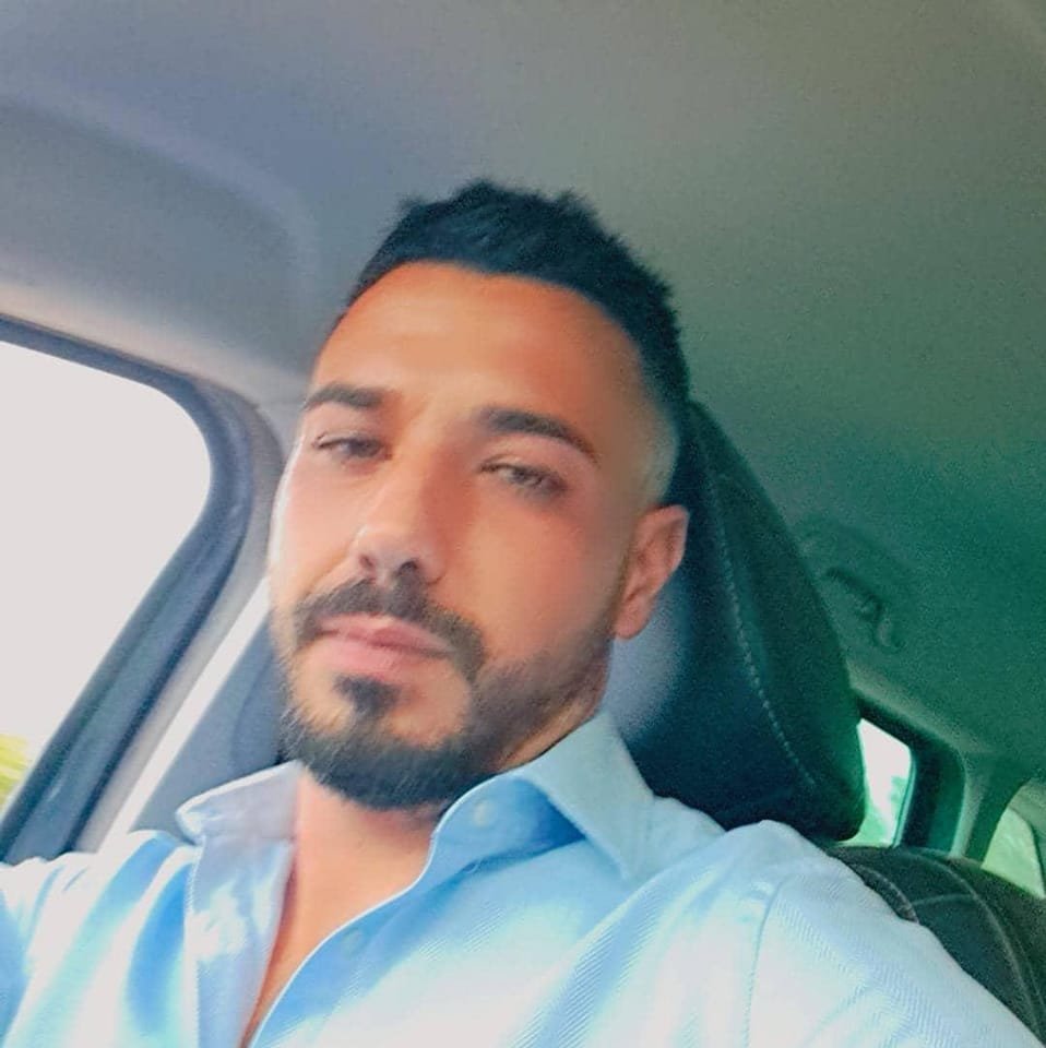 Tragedia nella notte in Ogliastra, si schianta con l’auto e muore a 34 anni