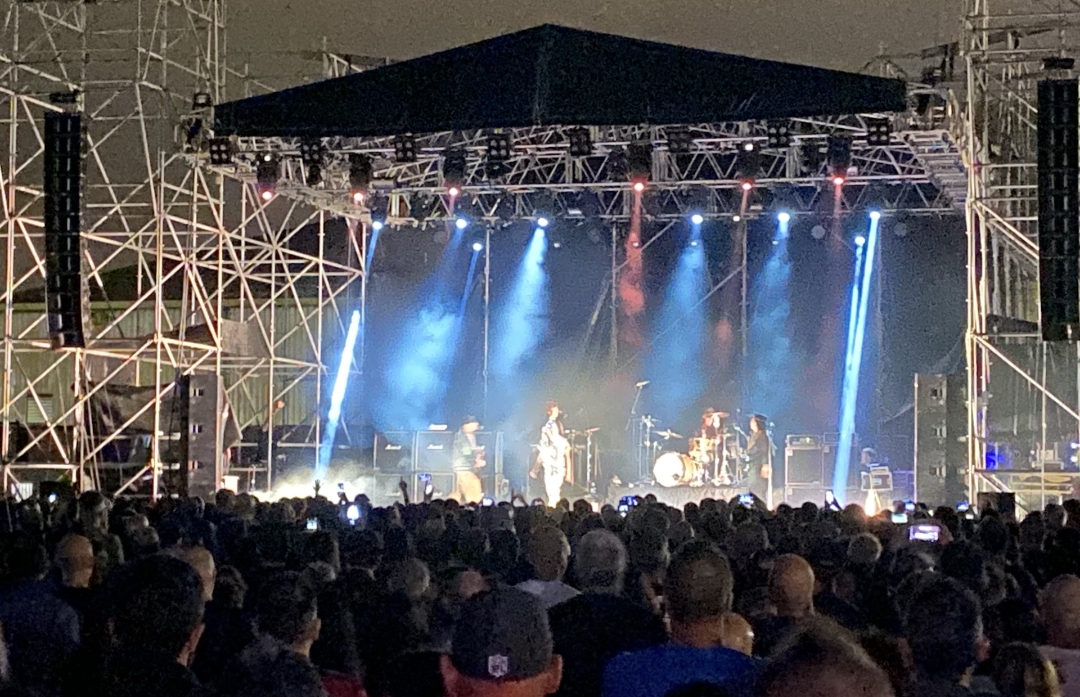 Cagliari, tra le migliori città in Italia per la qualità di vita, dà il benvenuto al Capodanno con Marco Mengoni