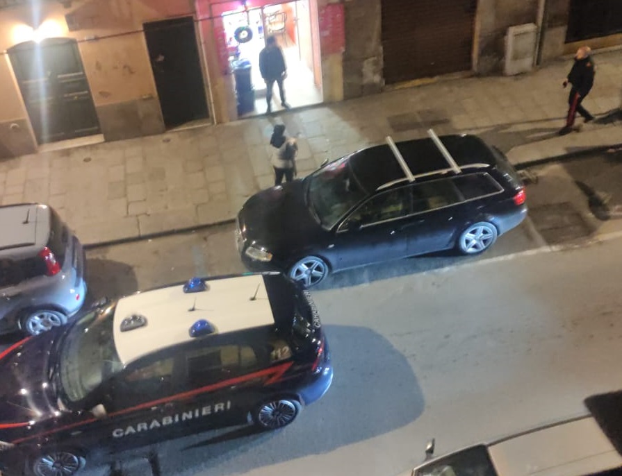 Cagliari, malamovida nel corso Vittorio Emanuele II: rissa e urla in piena notte