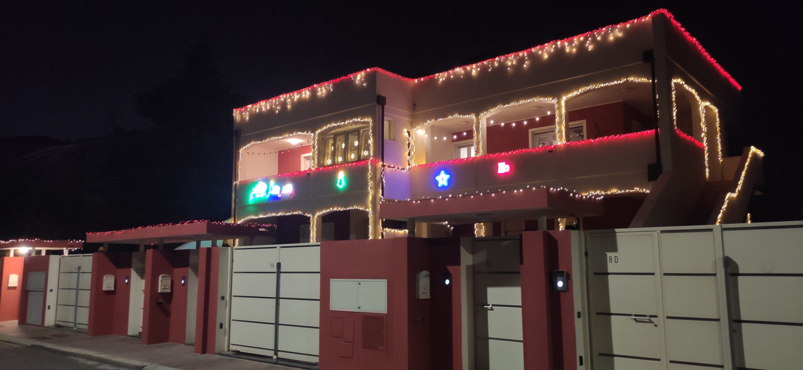 Concorso “Le migliori luminarie in Sardegna 2023”: casa Lecca a Cagliari