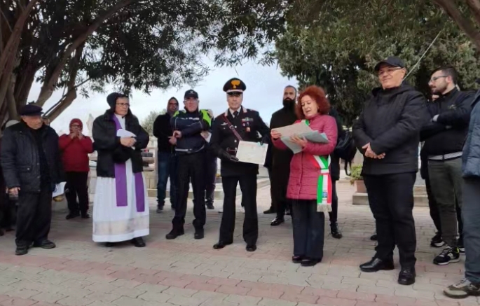 Sestu, una lapide per ricordare chi è morto di Covid senza il conforto dei familiari