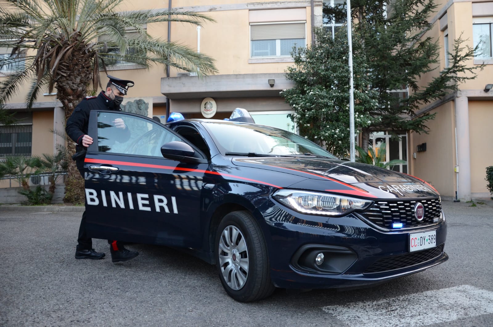 Villasimius, 23enne accoltellato dallo zio al termine di una rissa