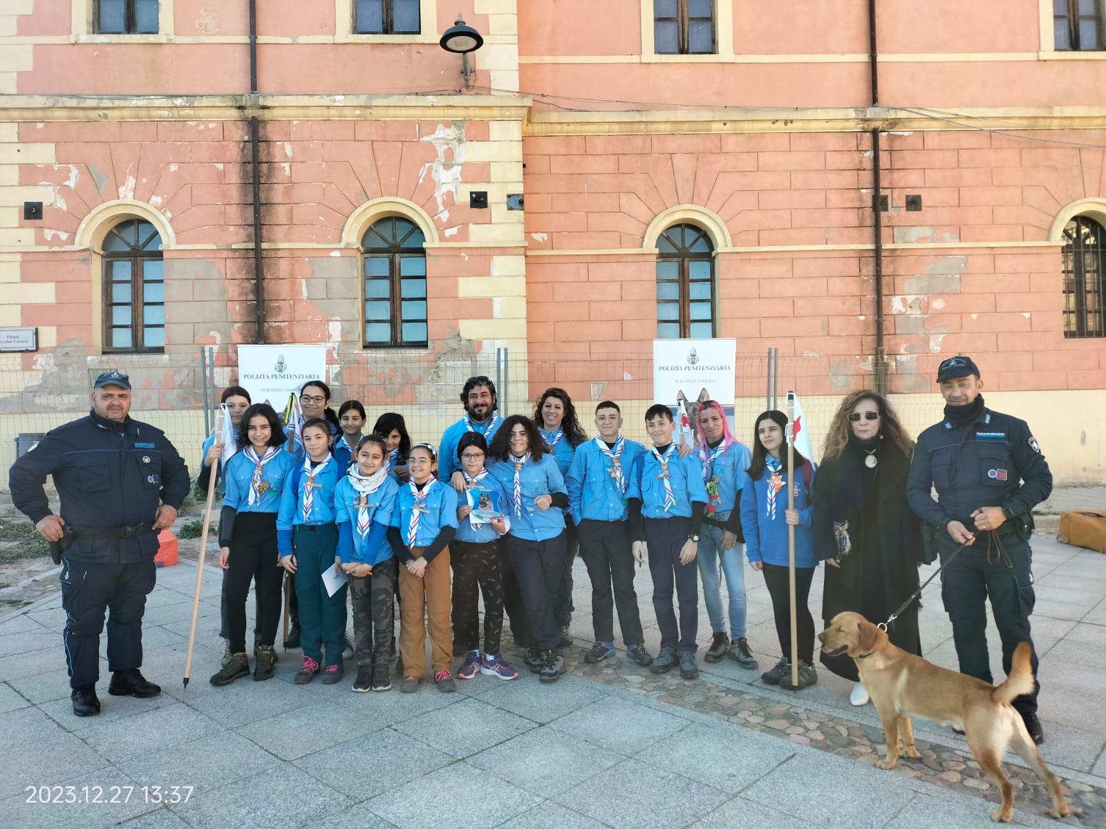 Castiadas, giovani scout a lezione di legalità: protagonisti i cani antidroga Leo e Krisnha